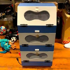 Storage Cabinet with 3 Storage Spaces